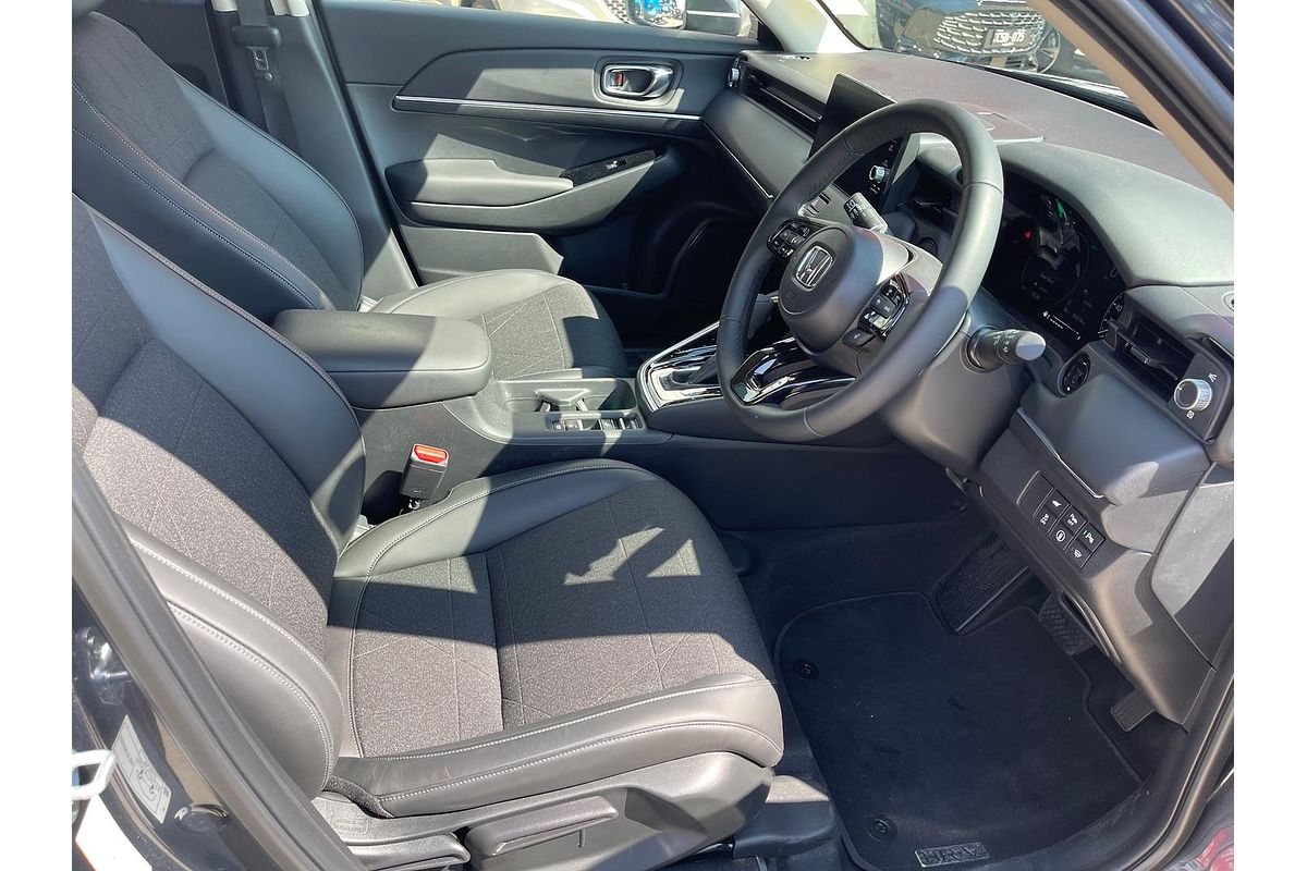 2023 Honda HR-V e:HEV L