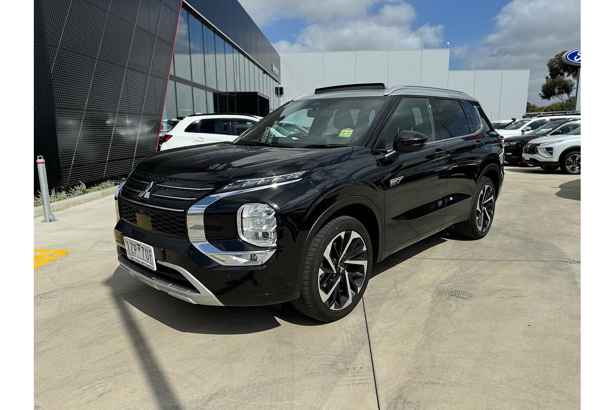 2024 Mitsubishi Outlander PHEV Exceed Tourer ZM