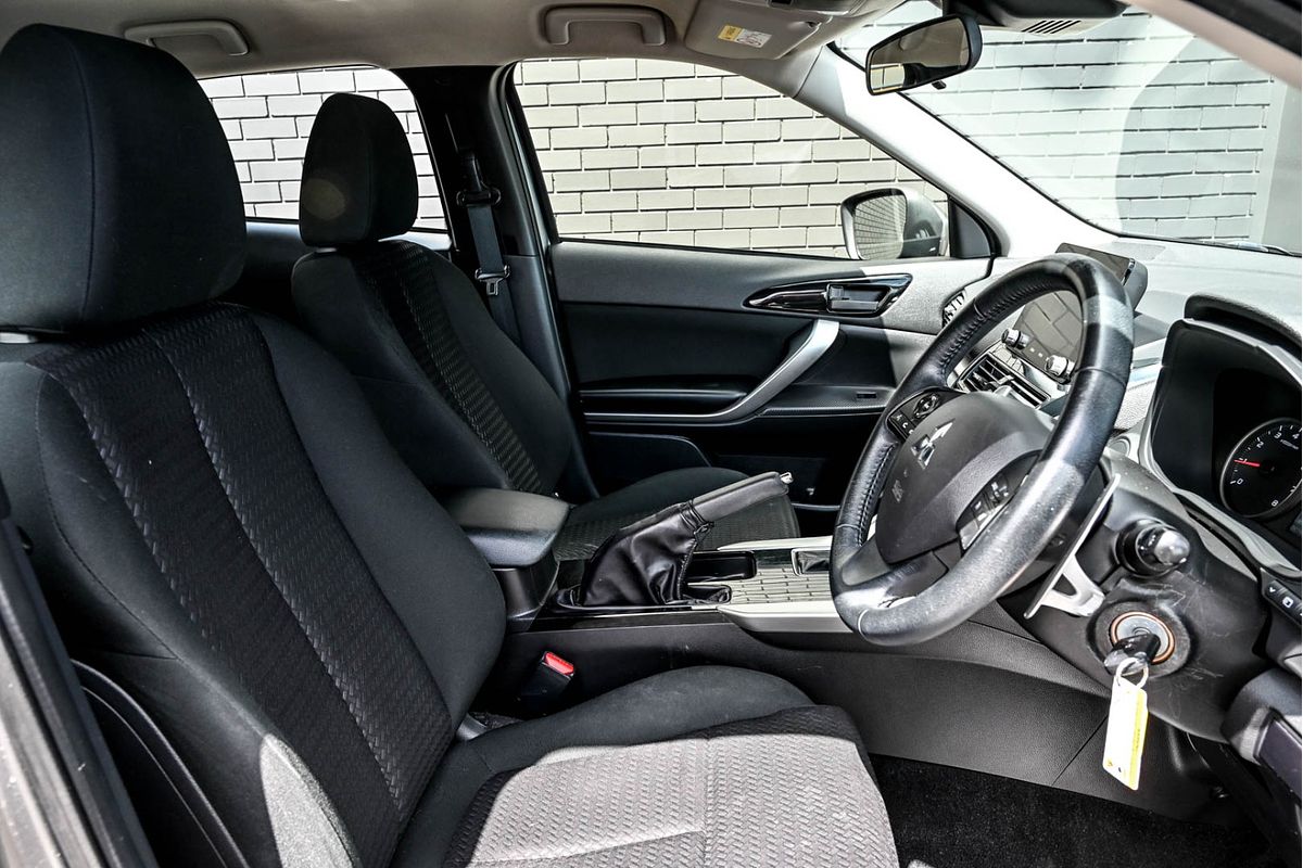2021 Mitsubishi Eclipse Cross ES YB