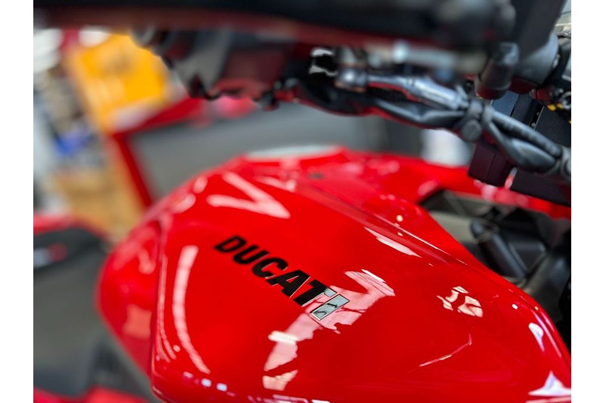 2024 Ducati DIAVEL V4