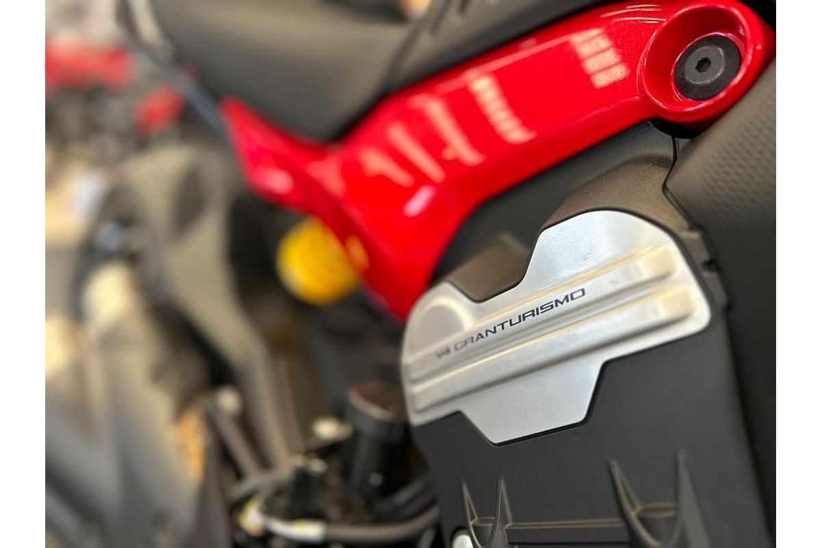 2024 Ducati DIAVEL V4