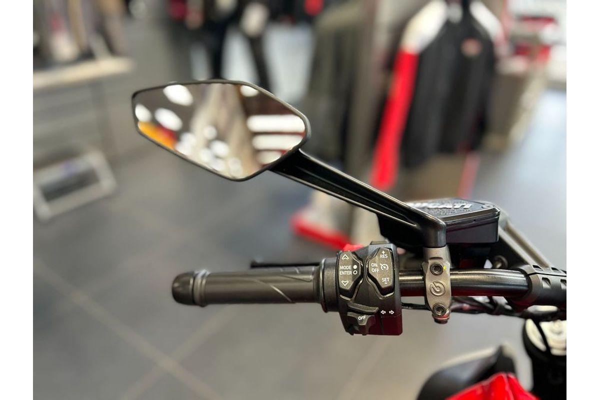 2024 Ducati DIAVEL V4