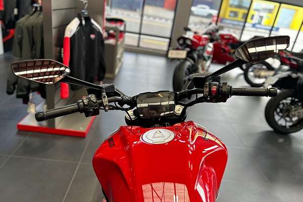 2024 Ducati DIAVEL V4