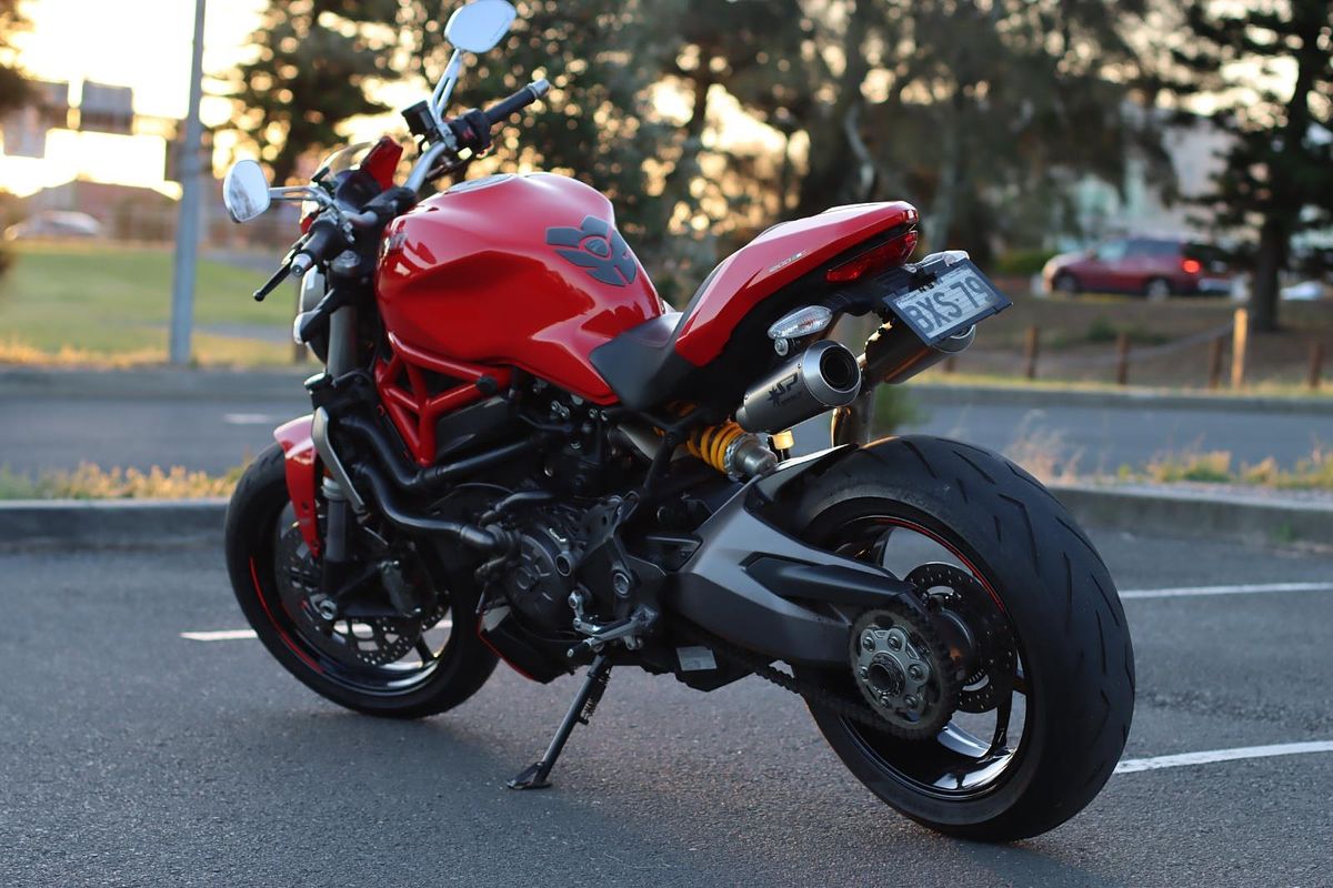 2017 Ducati Monster 1200 ABS Monster