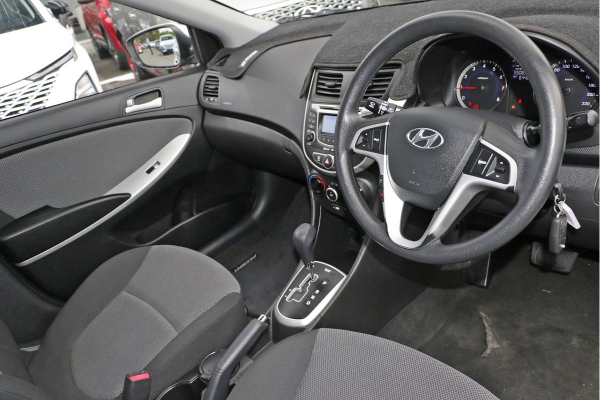 2012 Hyundai Accent Active RB