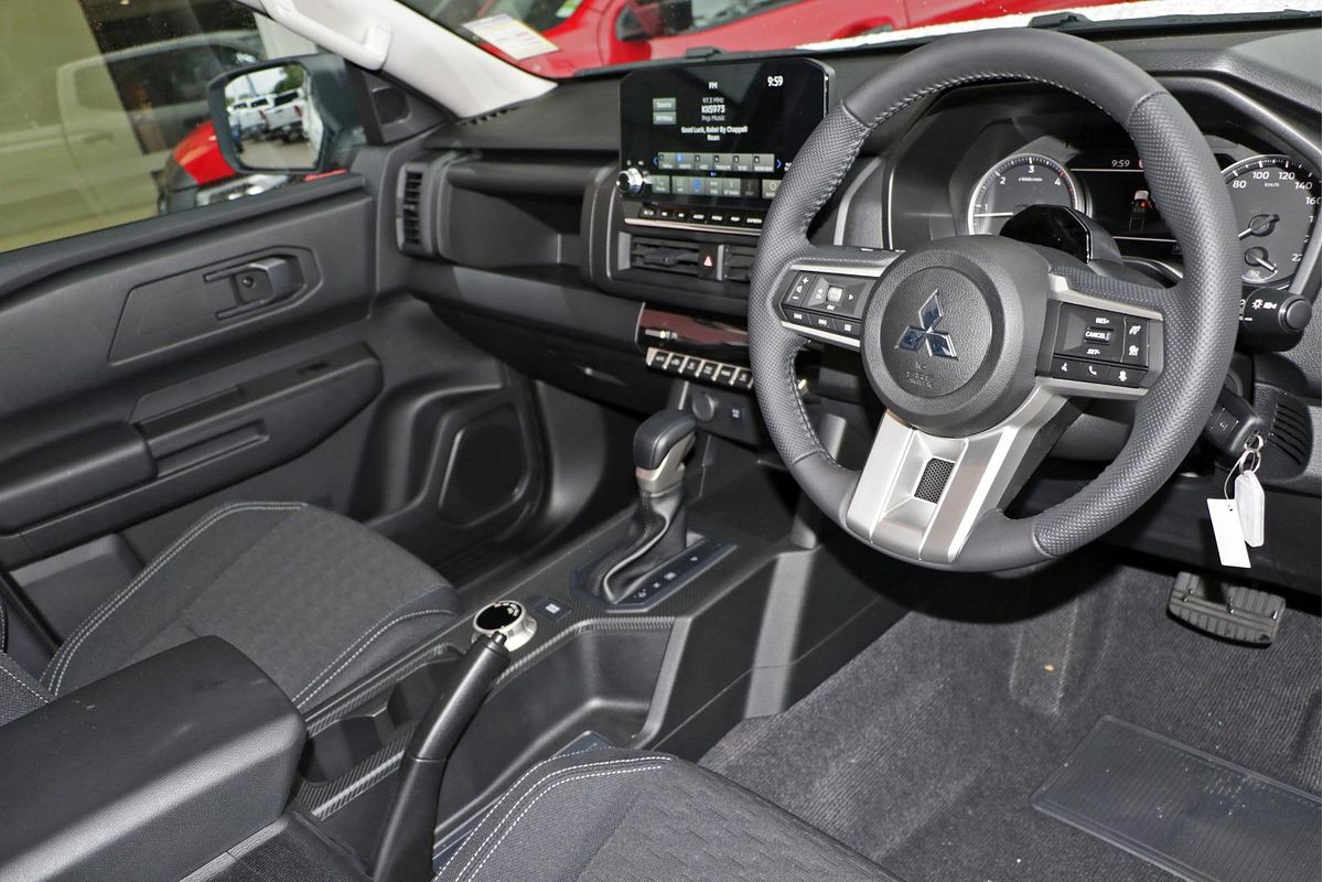 2024 Mitsubishi Triton GLX-R MV 4X4