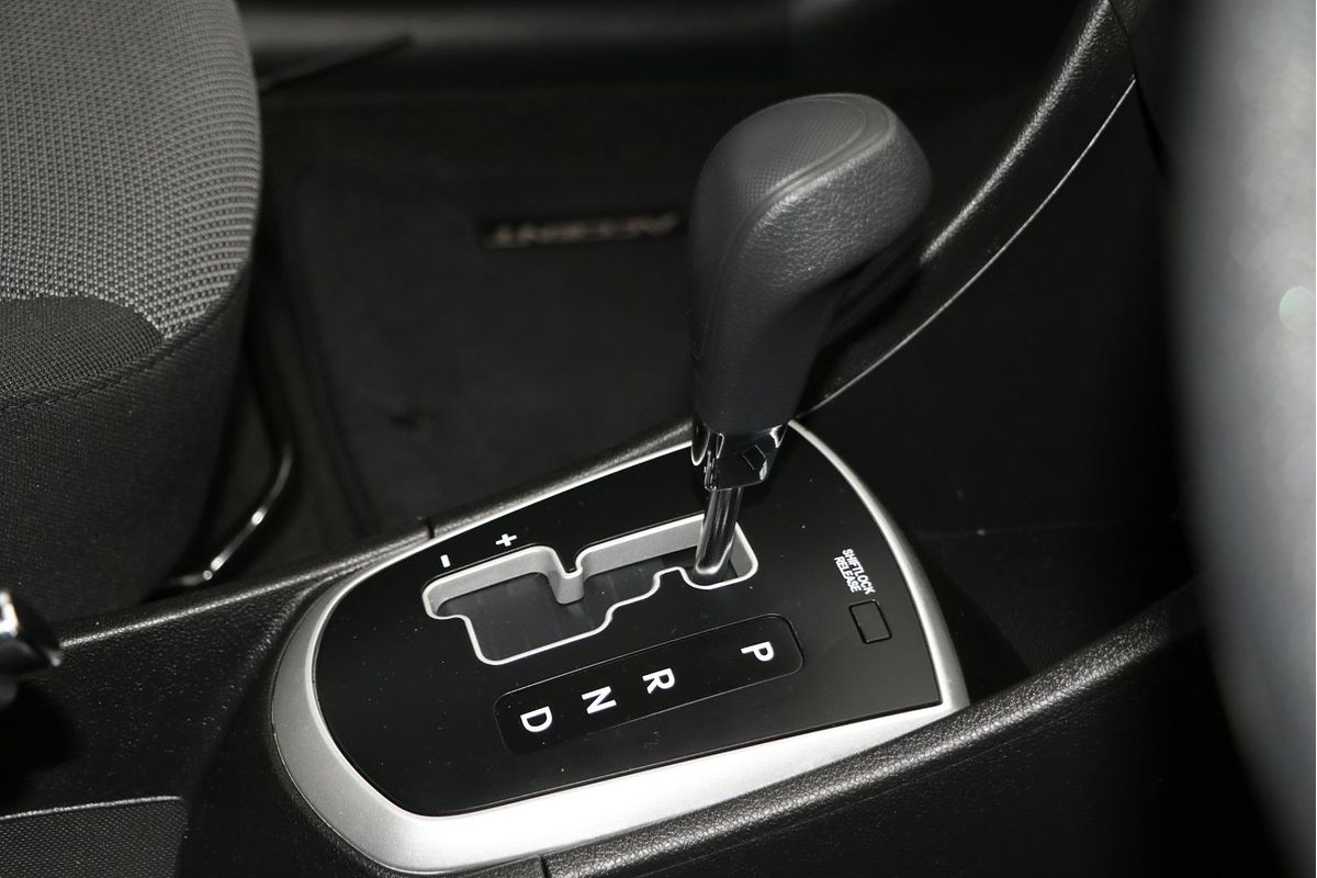 2012 Hyundai Accent Active RB