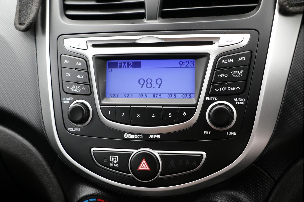 2012 Hyundai Accent Active RB