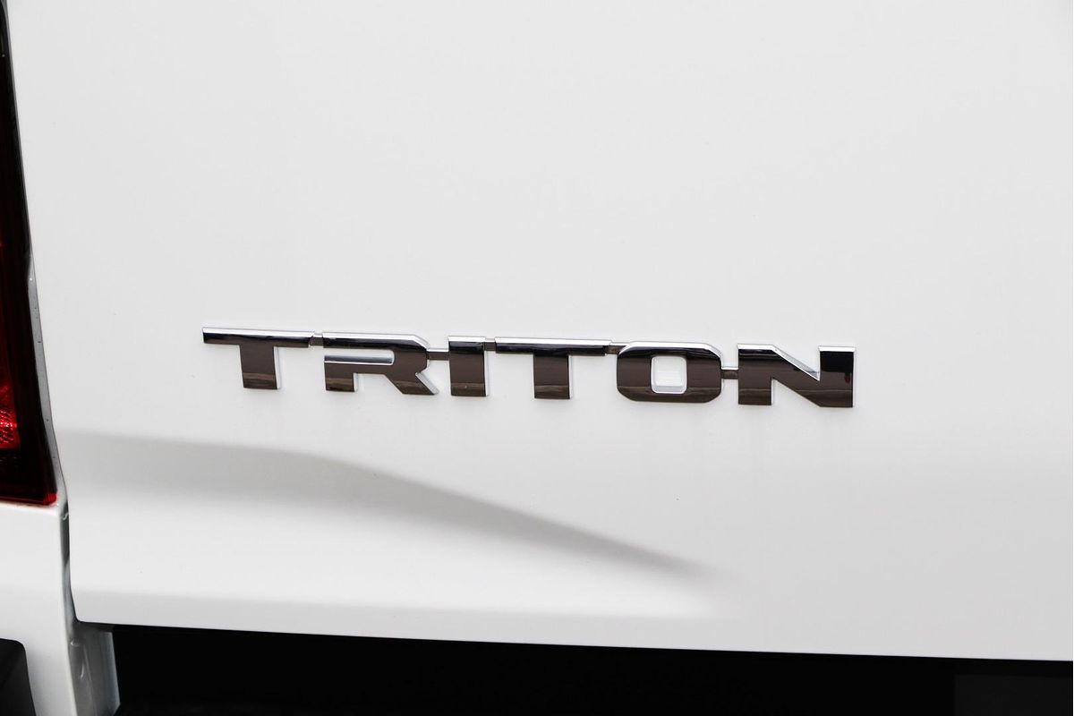 2024 Mitsubishi Triton GLX-R MV 4X4