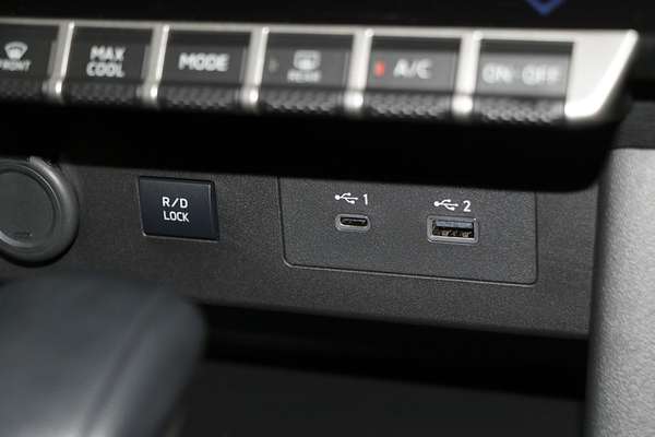 2024 Mitsubishi Triton GLX-R MV 4X4