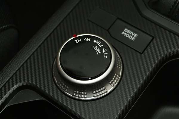 2024 Mitsubishi Triton GLX-R MV 4X4