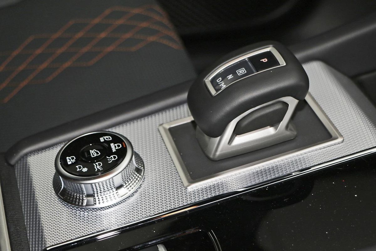 2024 Mitsubishi Outlander Exceed Tourer ZM