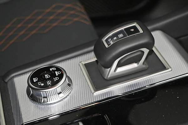 2024 Mitsubishi Outlander Exceed Tourer ZM