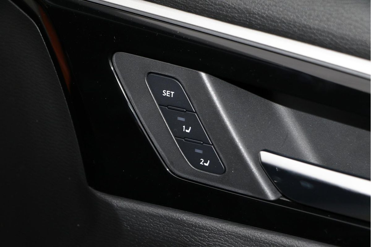 2024 Mitsubishi Outlander Exceed Tourer ZM