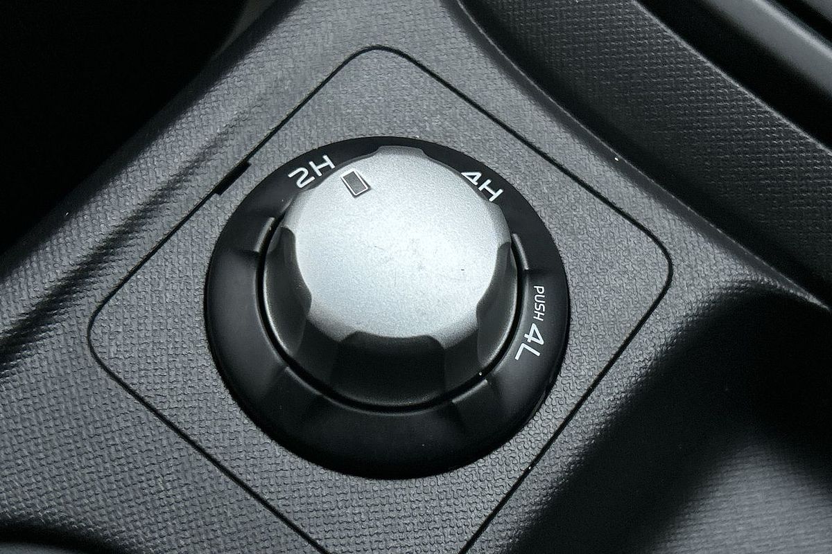 2019 Isuzu D-MAX SX