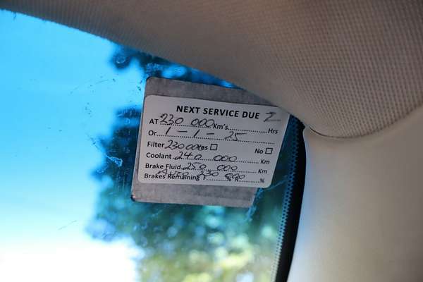 2004 Holden Commodore Acclaim VY II