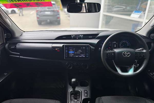 2019 Toyota HILUX SR GUN126R