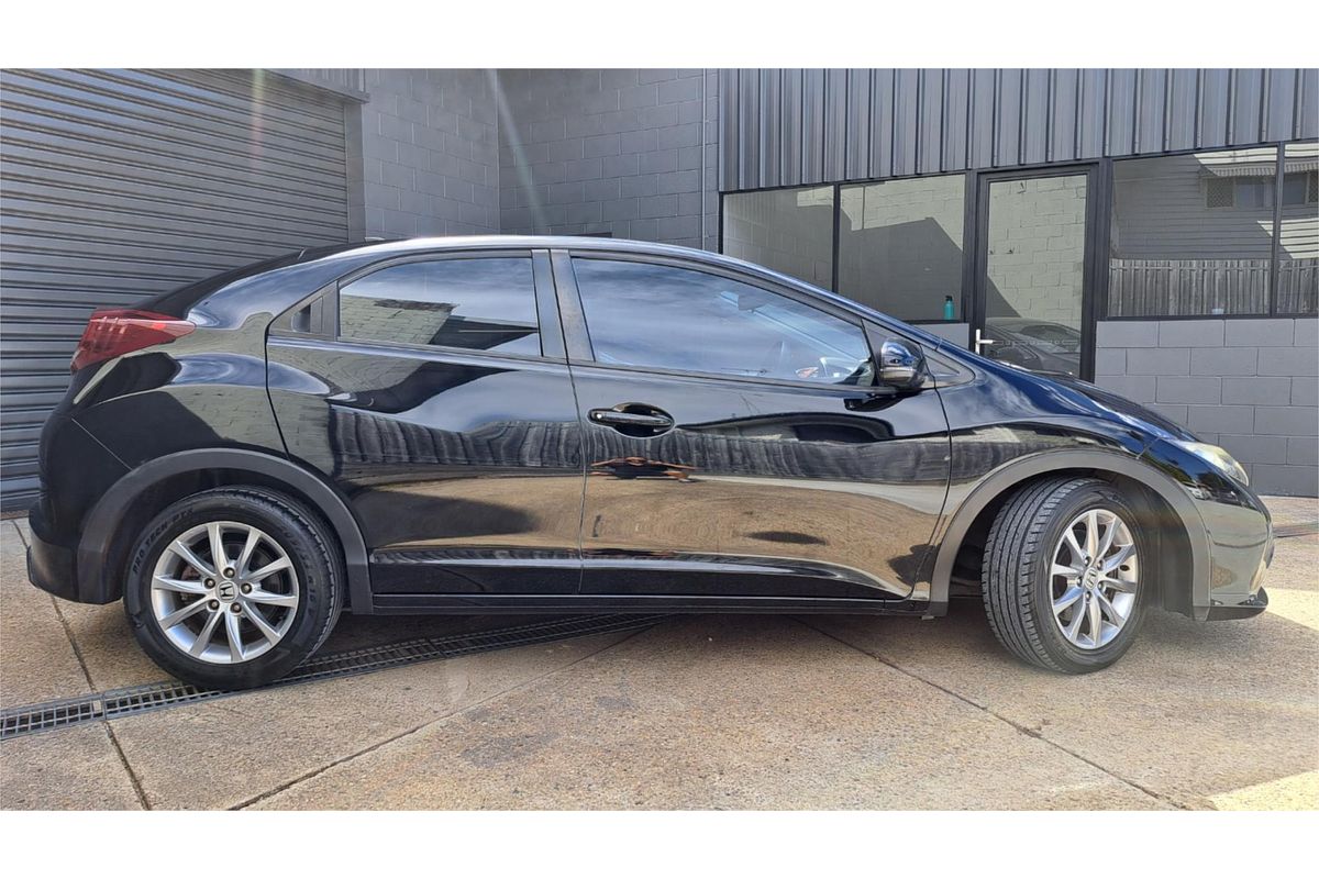 2015 Honda CIVIC VTi-S FK MY15