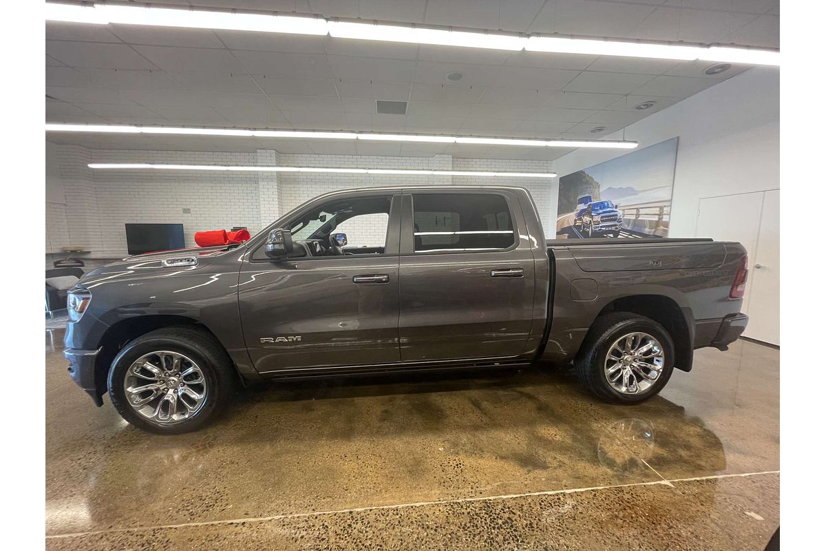 2024 RAM 1500 Laramie Sport RamBox DT 4X4