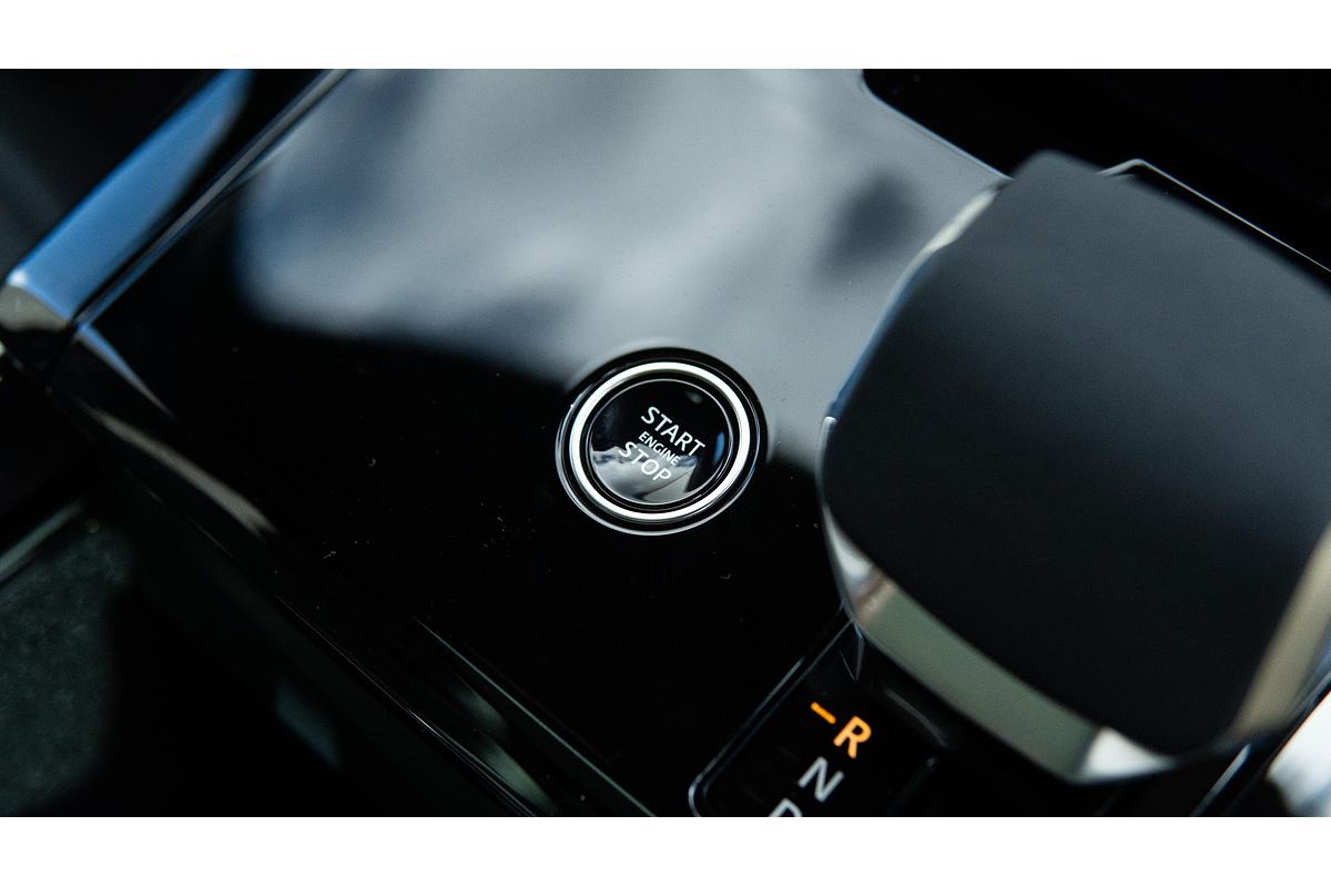 2024 Land Rover Range Rover Sport D300 Dynamic SE L461