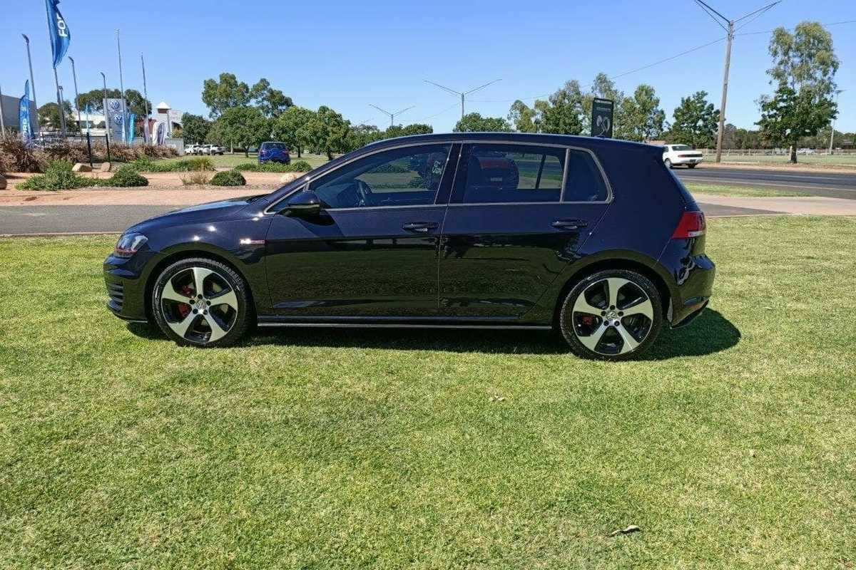 2016 Volkswagen GOLF GTI 7