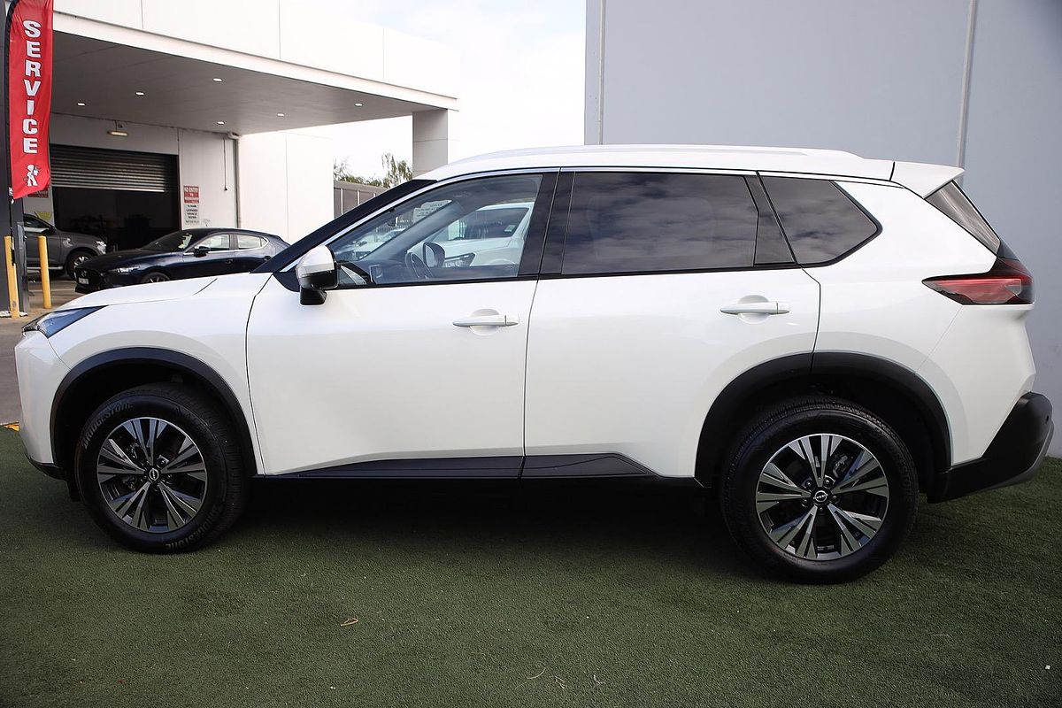 2024 Nissan X-TRAIL ST-L T33