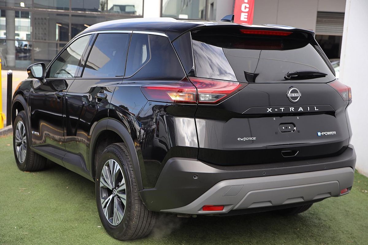 2024 Nissan X-TRAIL ST-L e-POWER T33