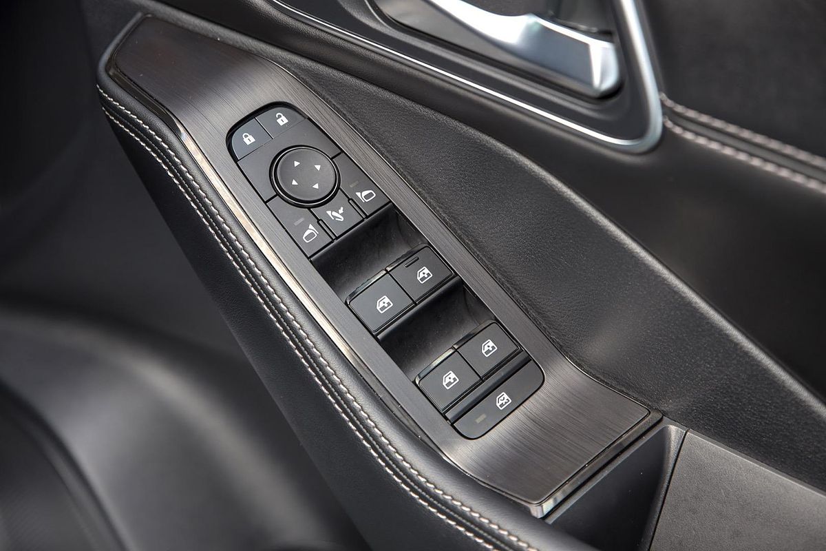 2024 Nissan X-TRAIL ST-L T33