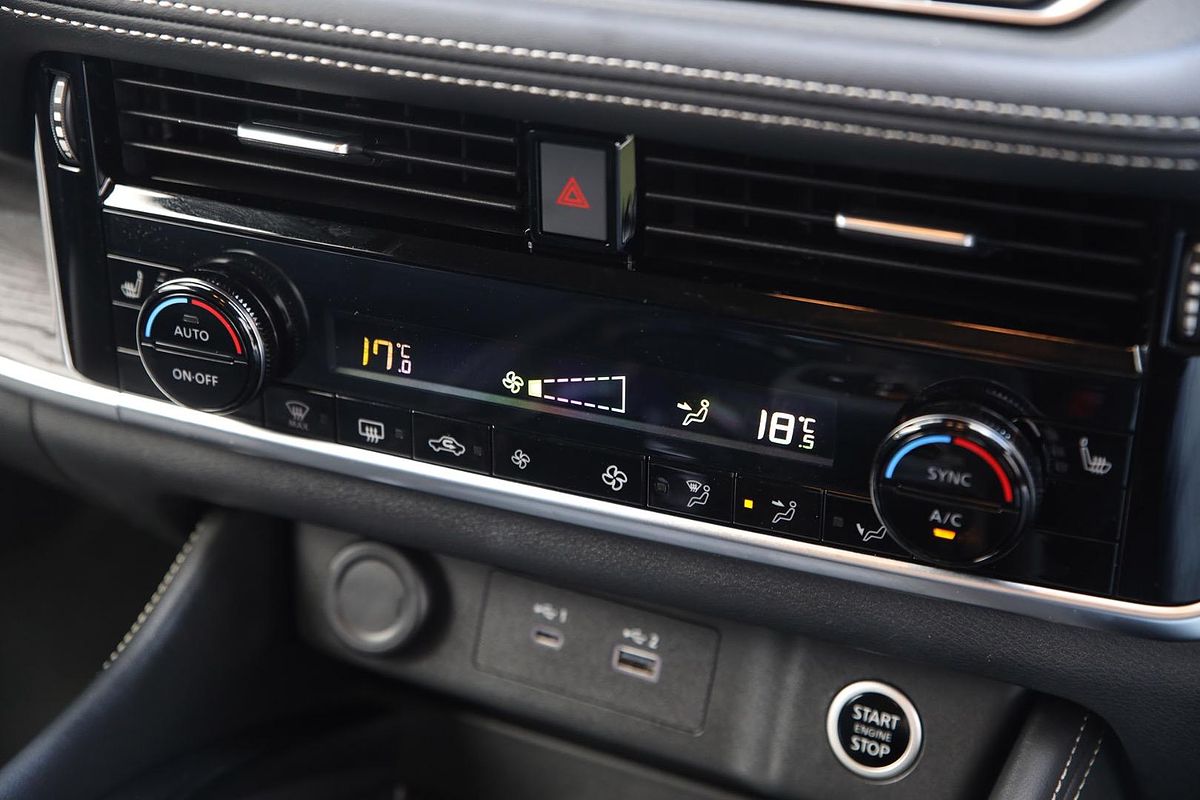 2024 Nissan X-TRAIL ST-L T33