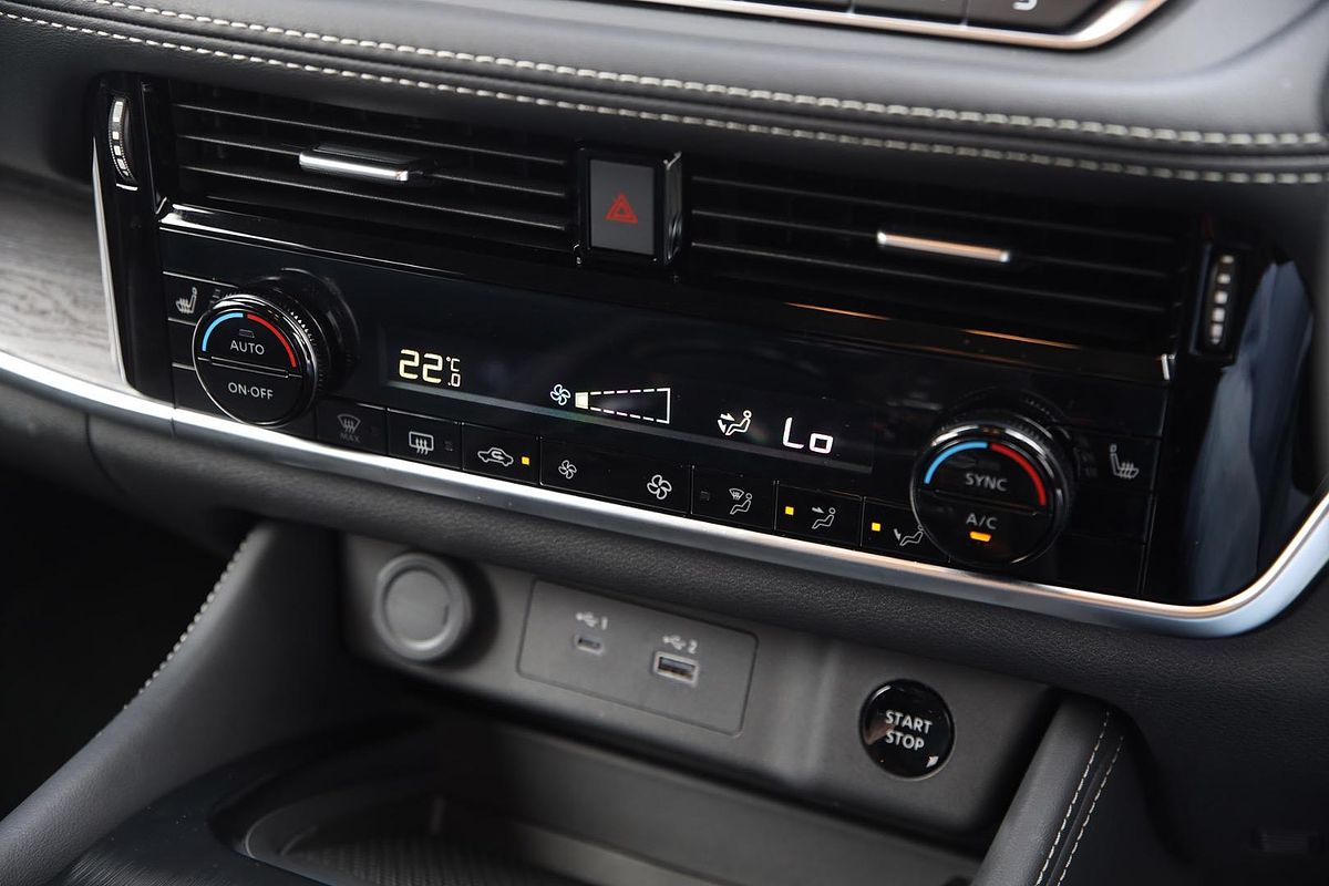 2024 Nissan X-TRAIL ST-L e-POWER T33