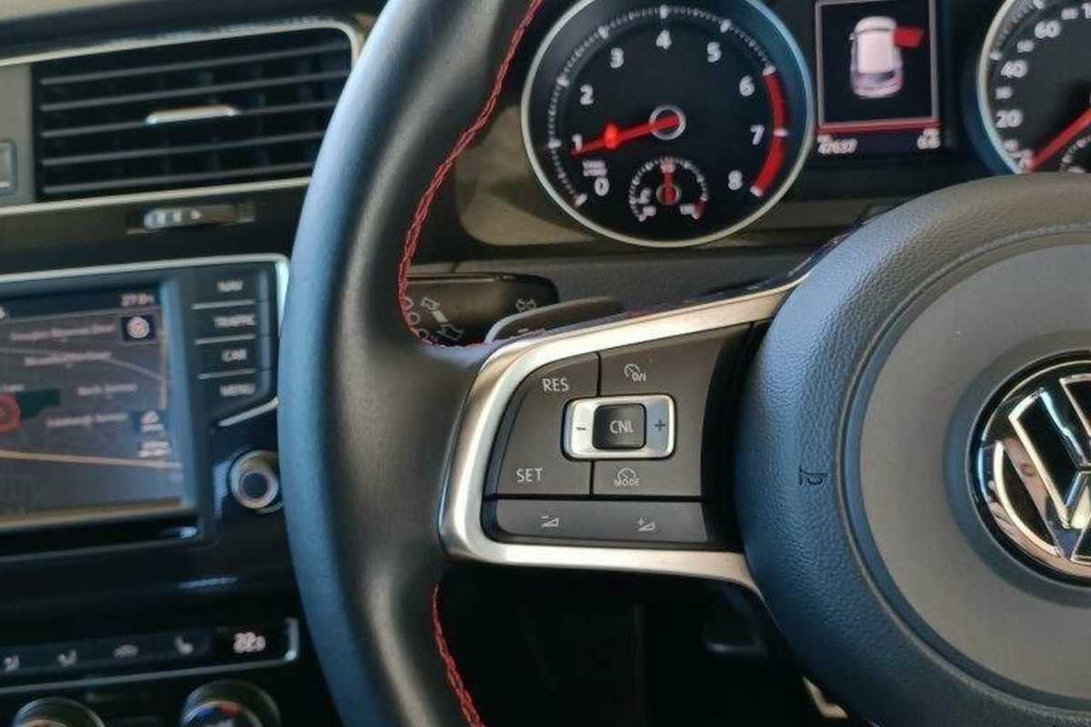 2016 Volkswagen GOLF GTI 7