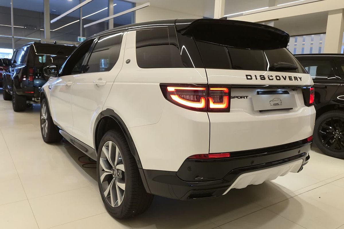 2024 Land Rover Discovery Sport P250 Dynamic HSE L550