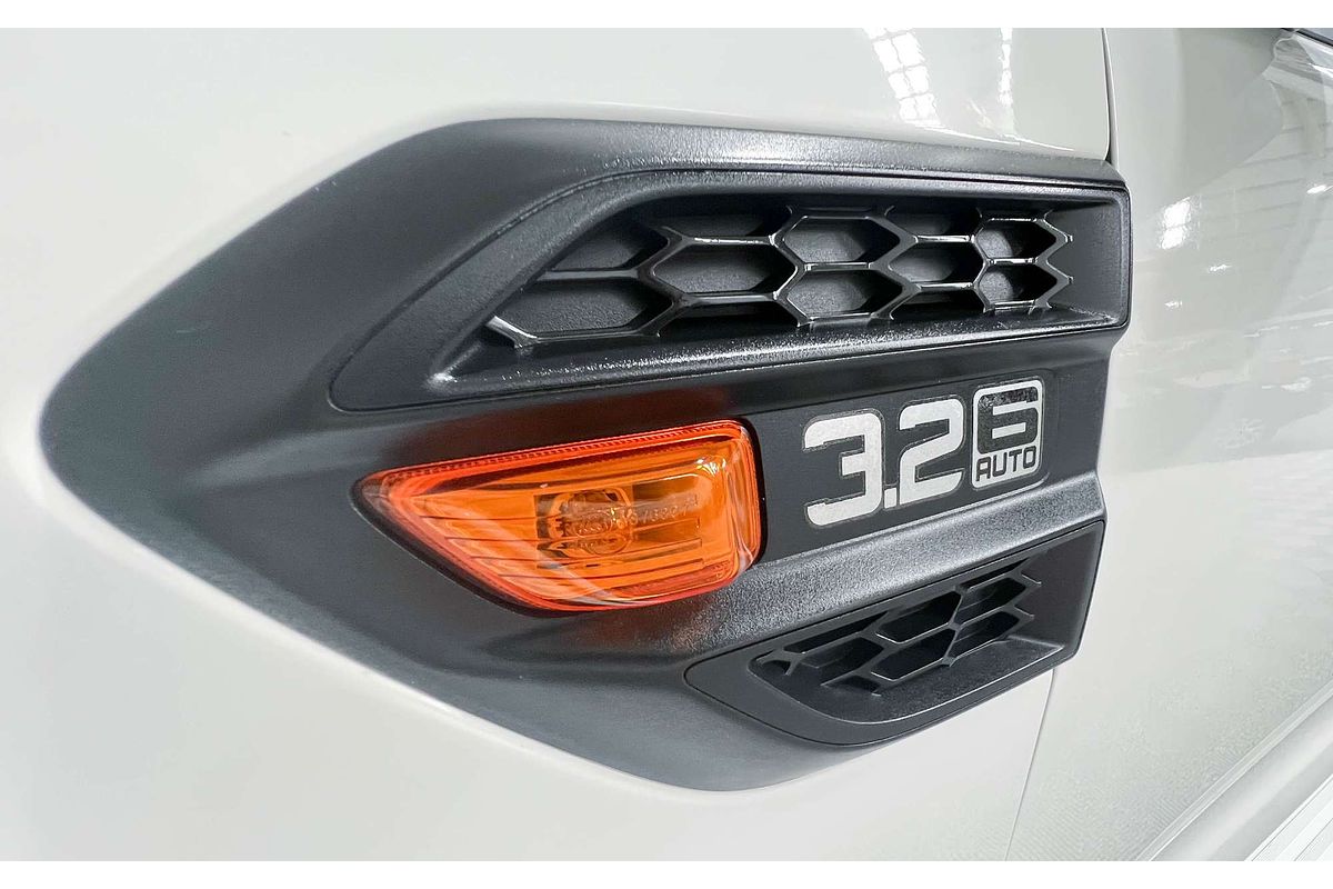 2016 Ford Everest Ambiente UA