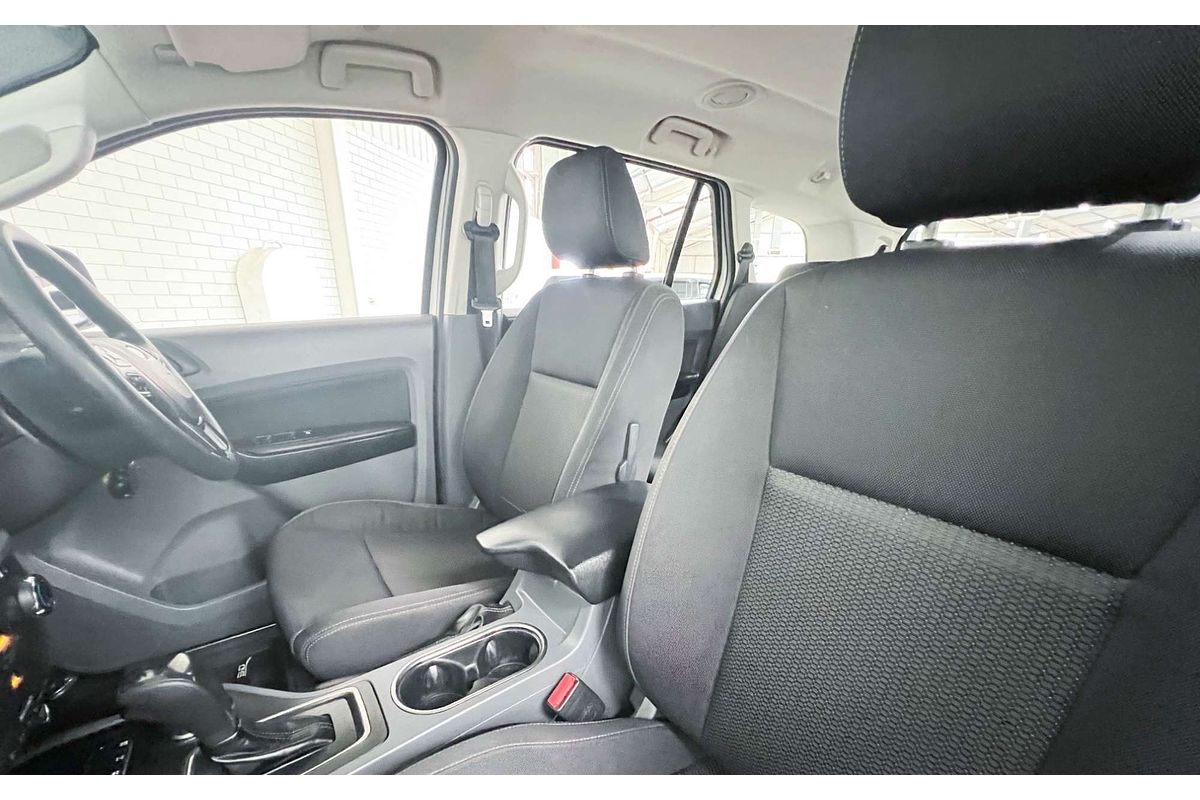 2016 Ford Everest Ambiente UA