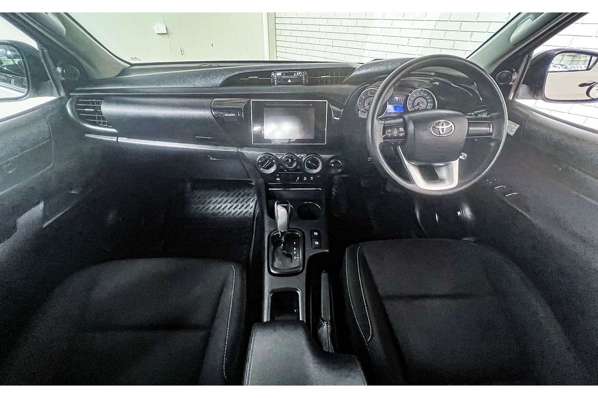 2018 Toyota Hilux SR GUN126R 4X4