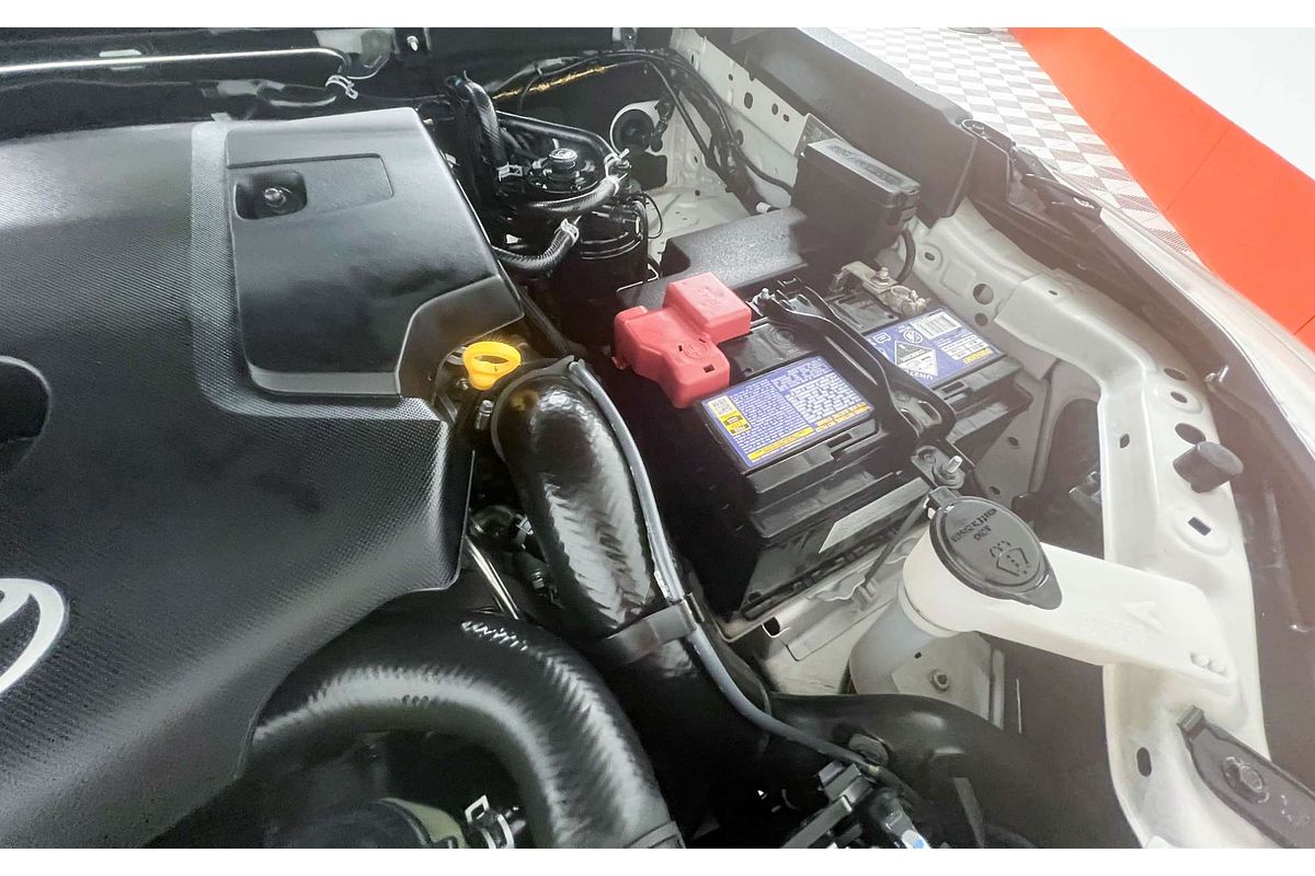 2018 Toyota Hilux SR GUN126R 4X4