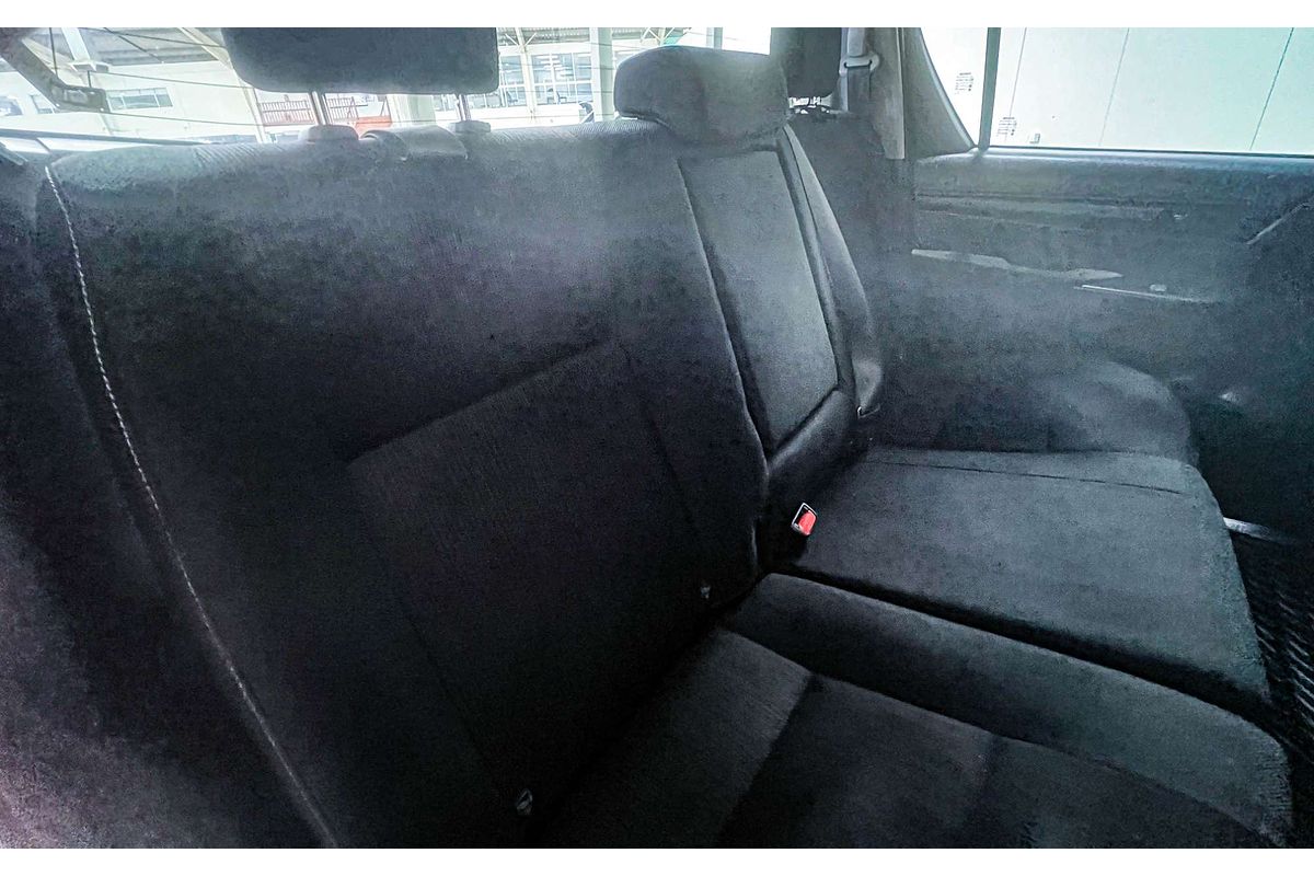 2018 Toyota Hilux SR GUN126R 4X4
