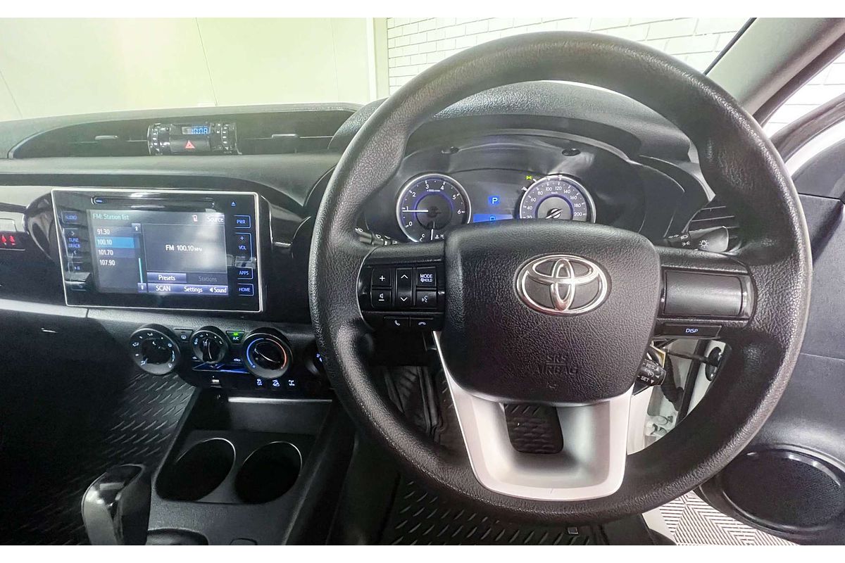 2018 Toyota Hilux SR GUN126R 4X4