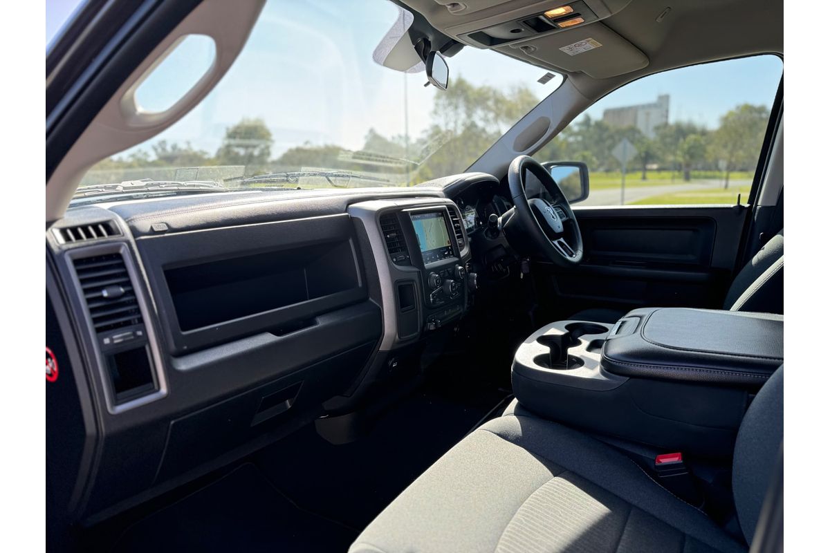 2022 RAM 1500 Express RamBox DS 4X4 SWB