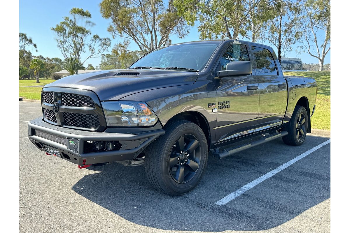 2022 RAM 1500 Express RamBox DS 4X4 SWB