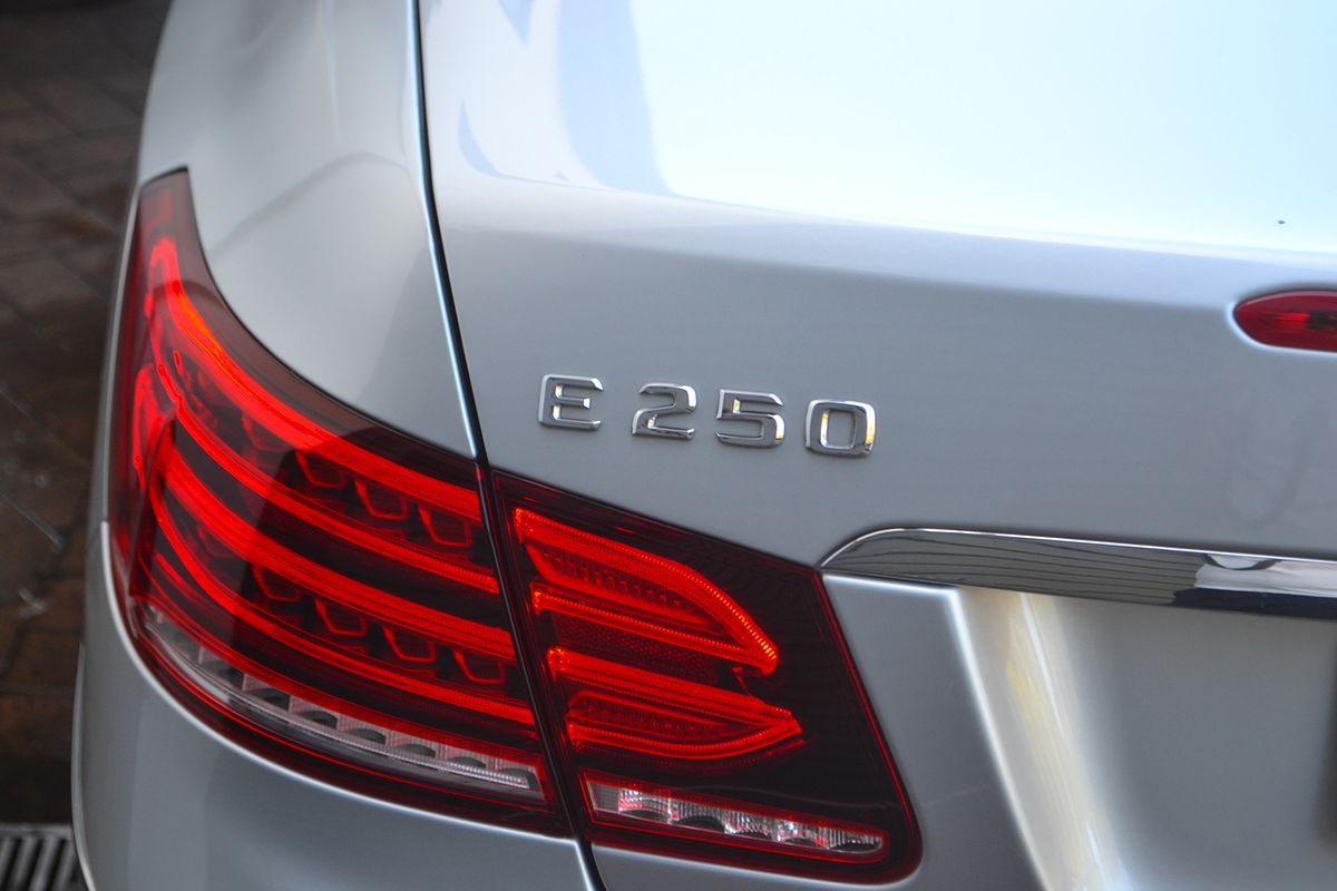 2014 Mercedes Benz E-Class E250 A207