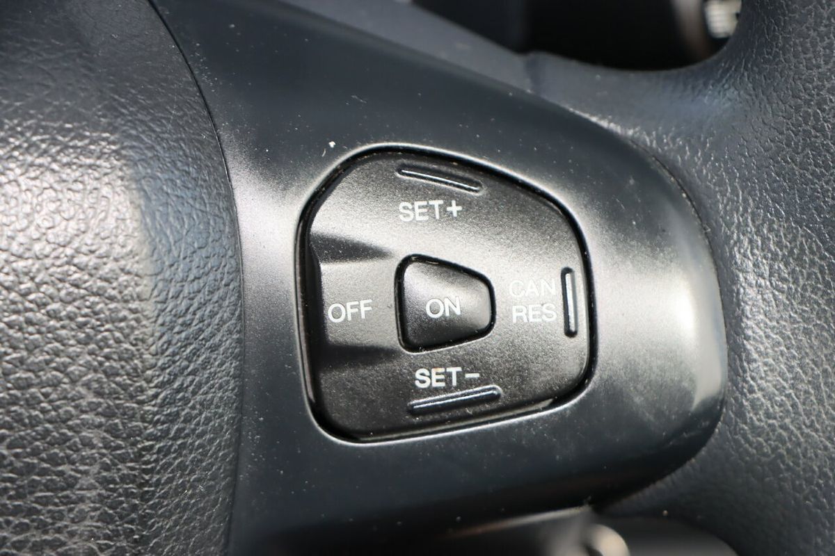 2015 Mazda BT-50 XT Hi-Rider UP Rear Wheel Drive
