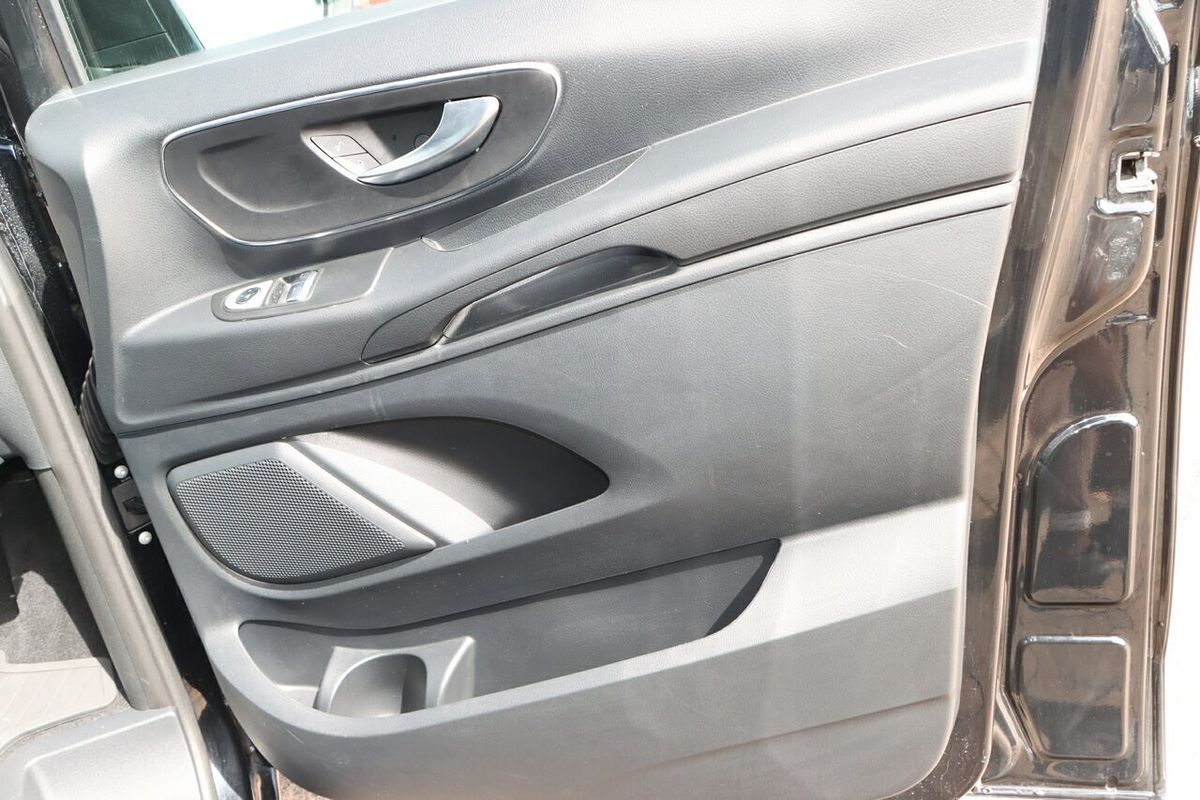 2019 Mercedes-Benz Valente 116CDI 447