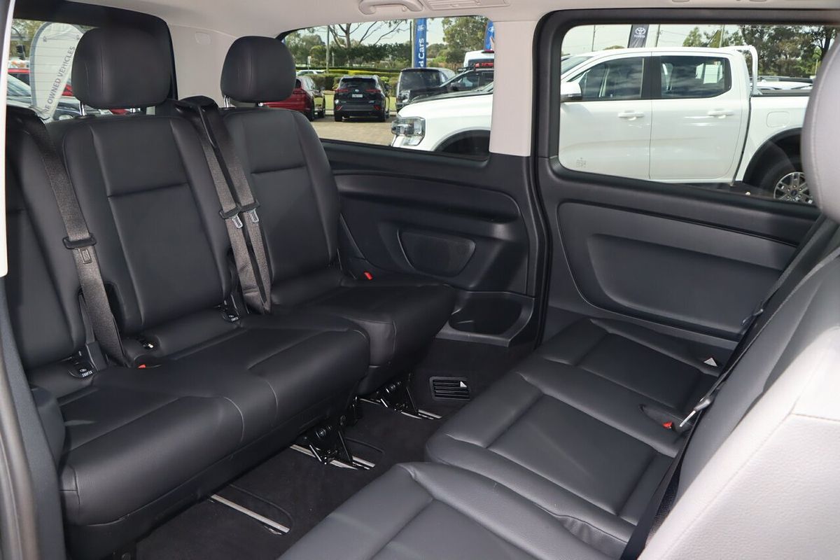 2019 Mercedes-Benz Valente 116CDI 447