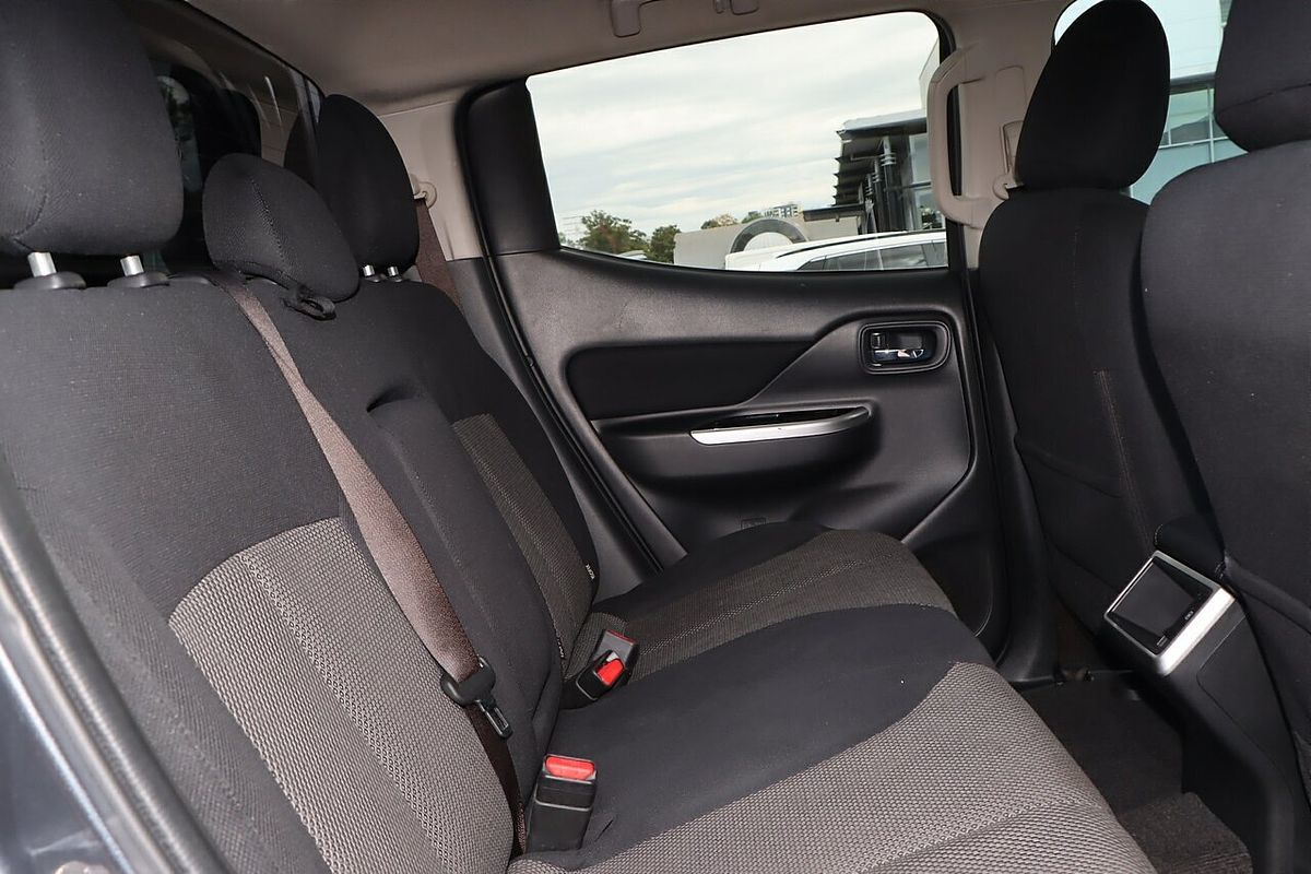 2019 Mitsubishi Triton GLS MR 4X4