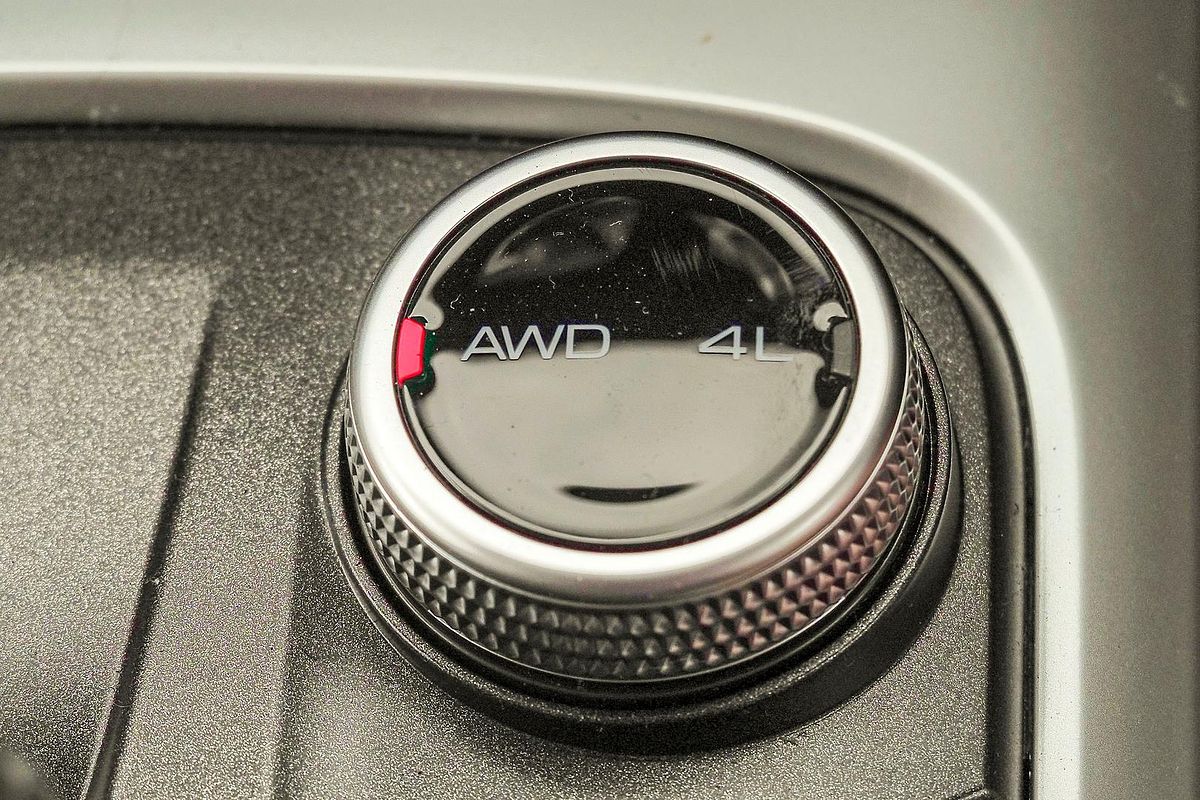 2023 GWM Tank 300 Ultra Hybrid P01