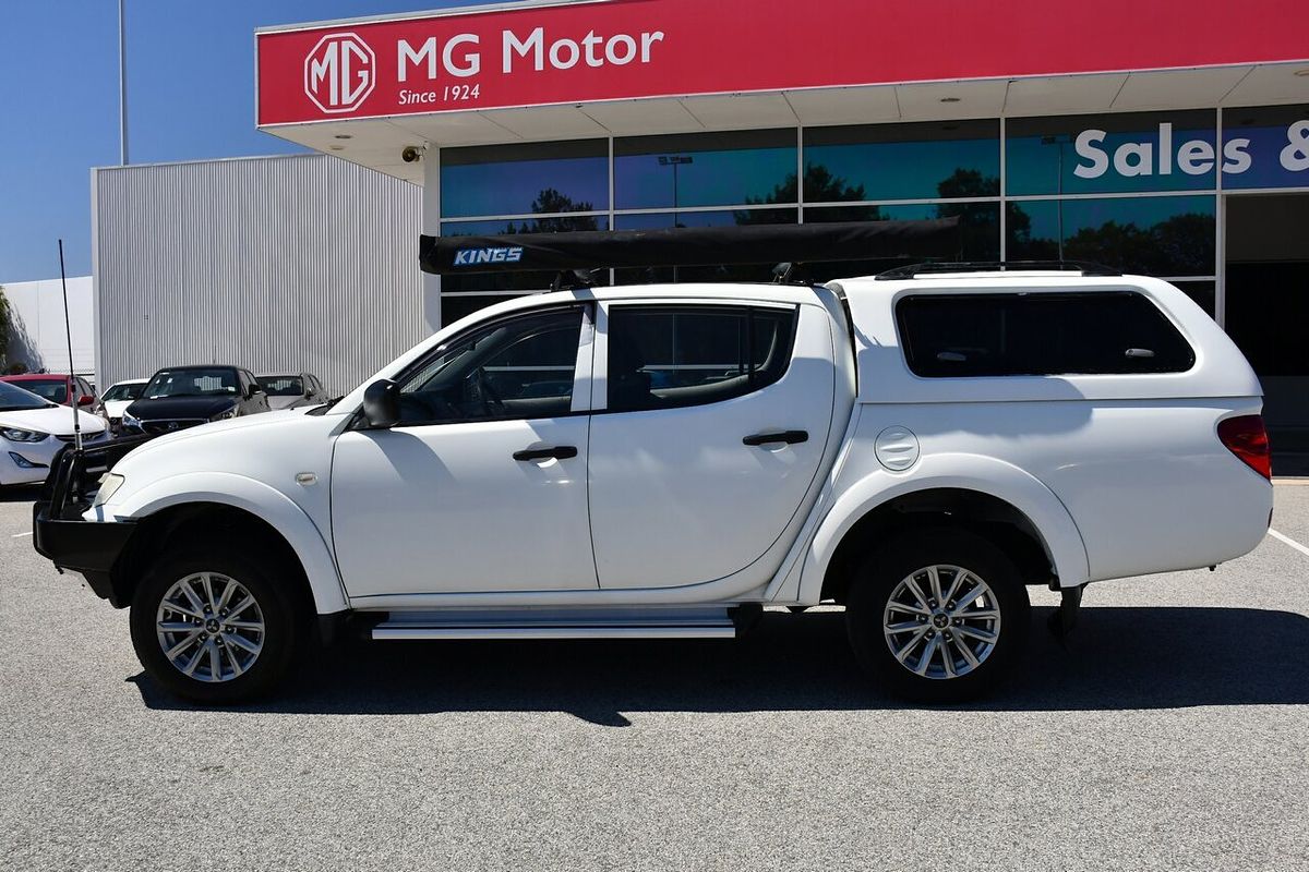 2015 Mitsubishi Triton GLX MN 4X4