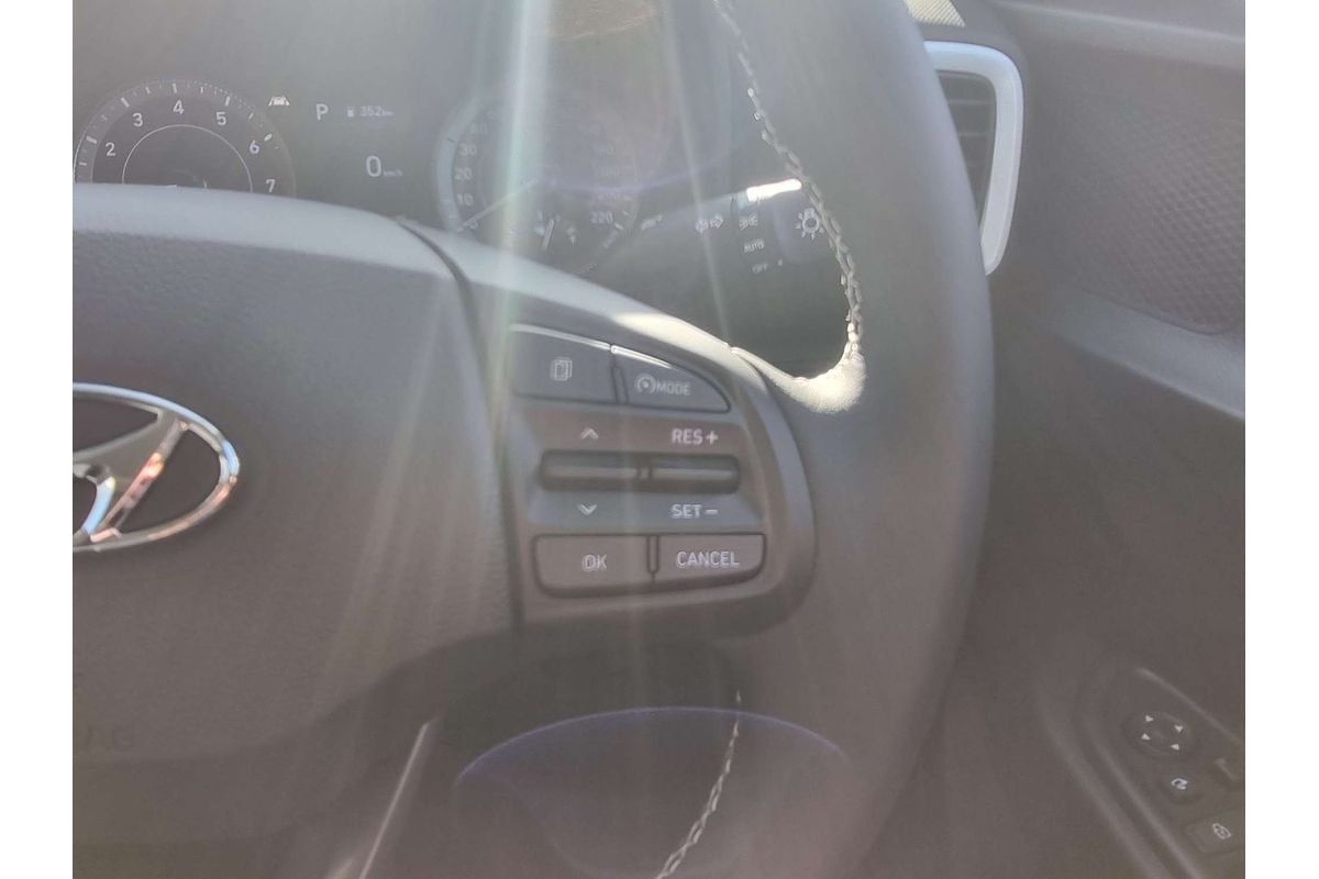 2024 Hyundai Venue Elite QX.V5