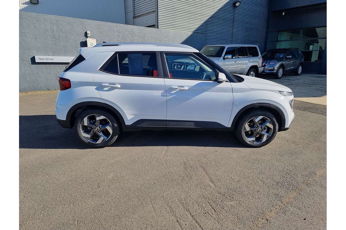 2024 Hyundai Venue Elite QX.V5