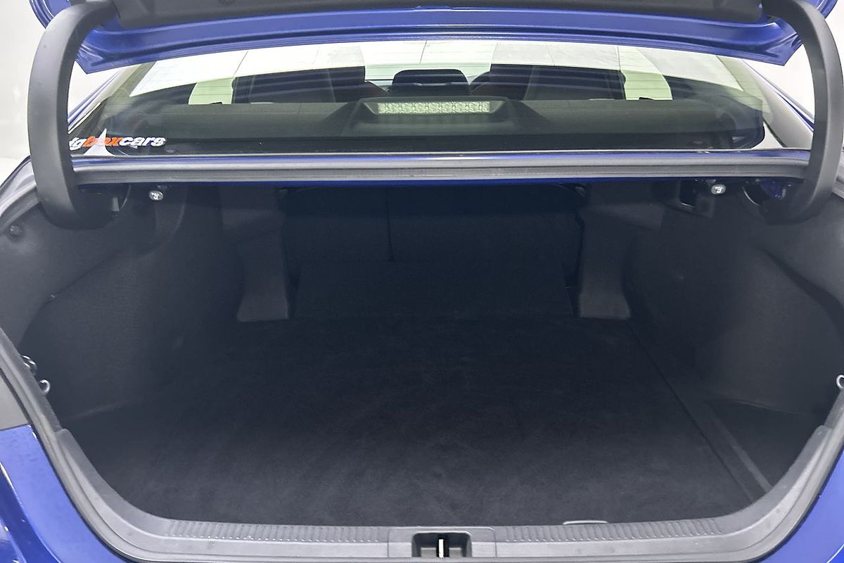 2020 Toyota Camry Ascent AXVH71R